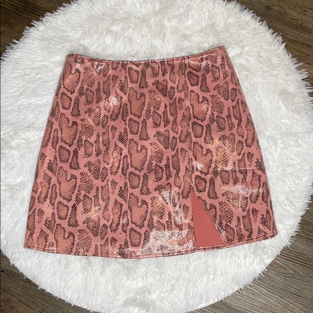 Pink Snakeskin High Waisted Skirt With Slit